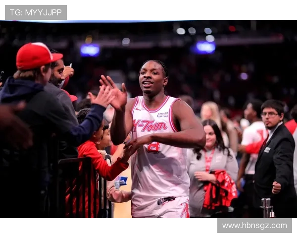 保罗助力儿子高中球队执教生涯